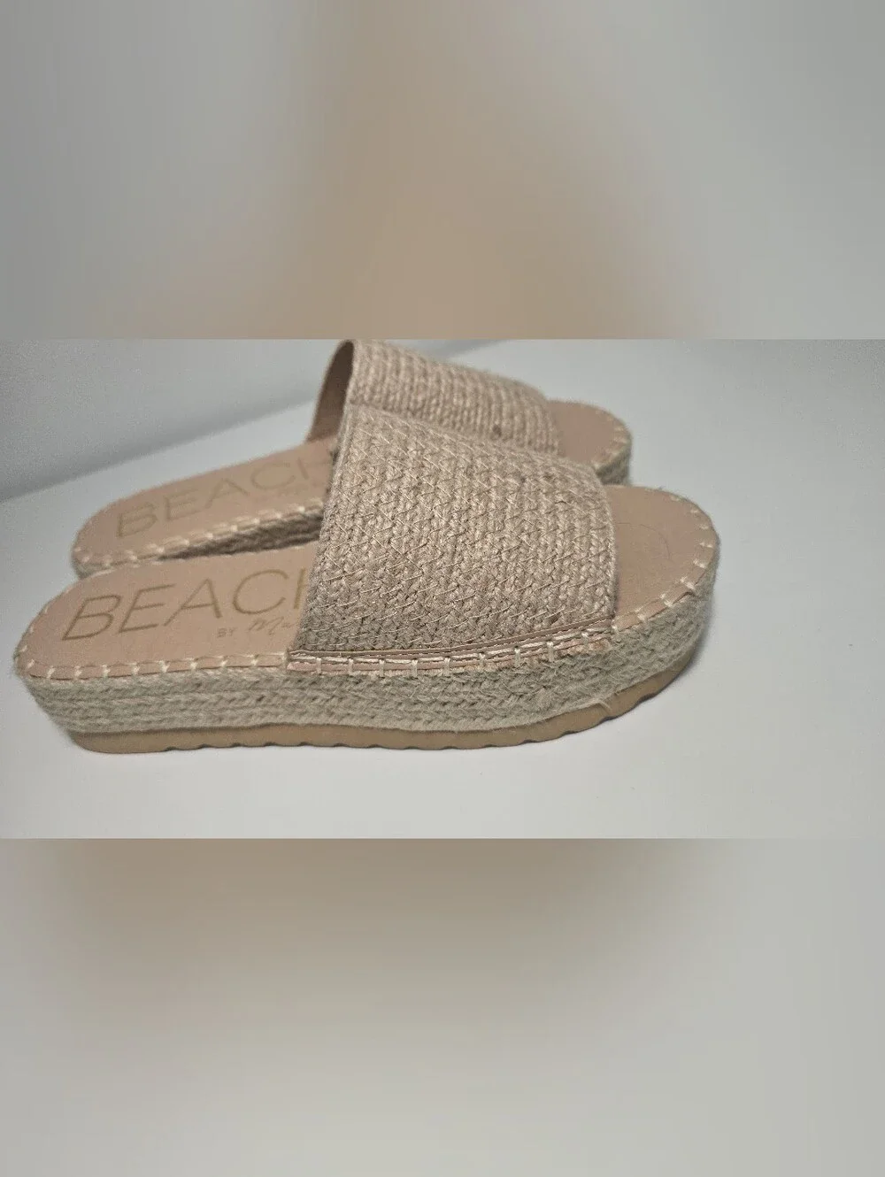 Beach By Matisse Sandals Slides Size 8